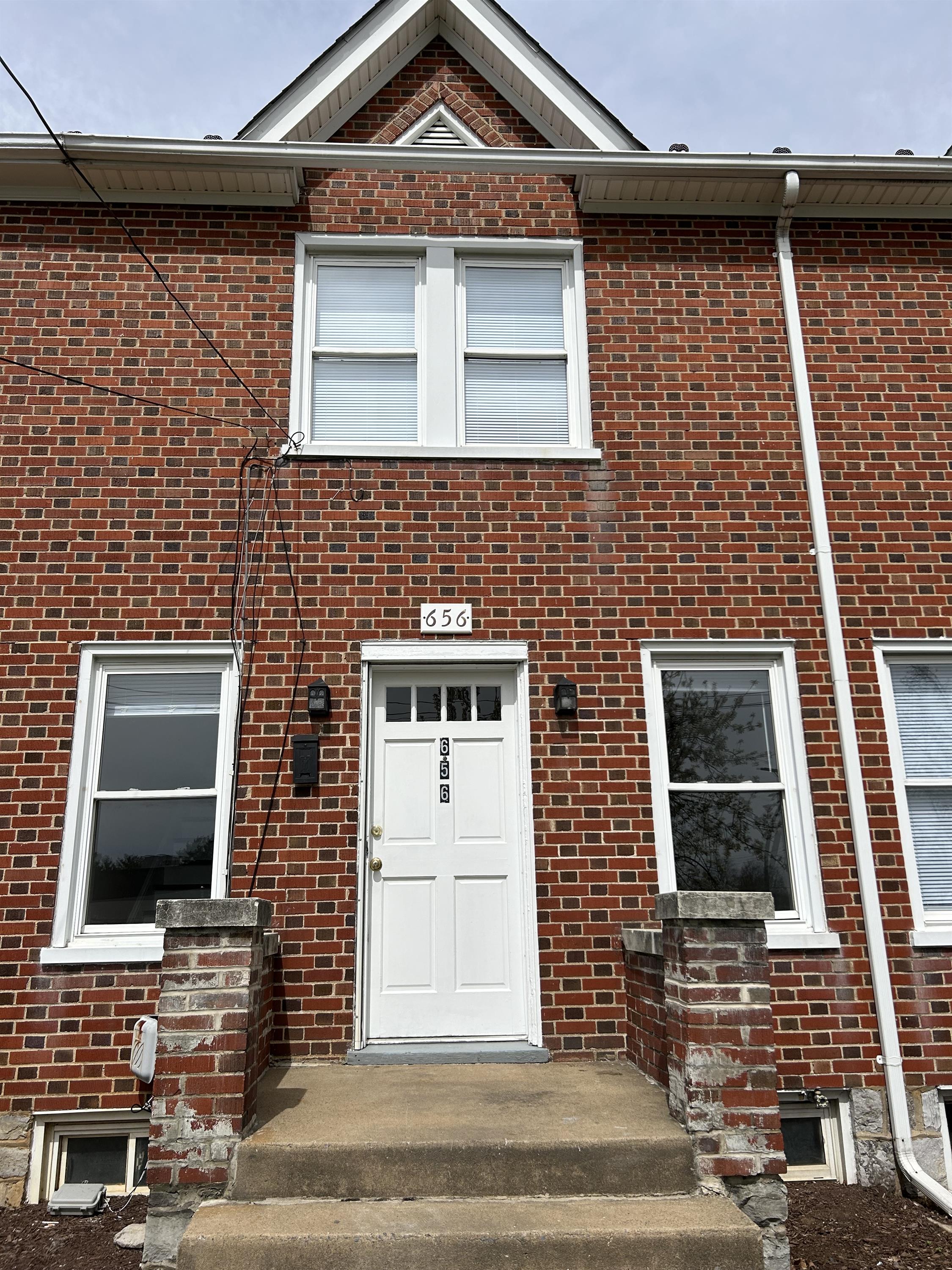 656 Virginia Ave.