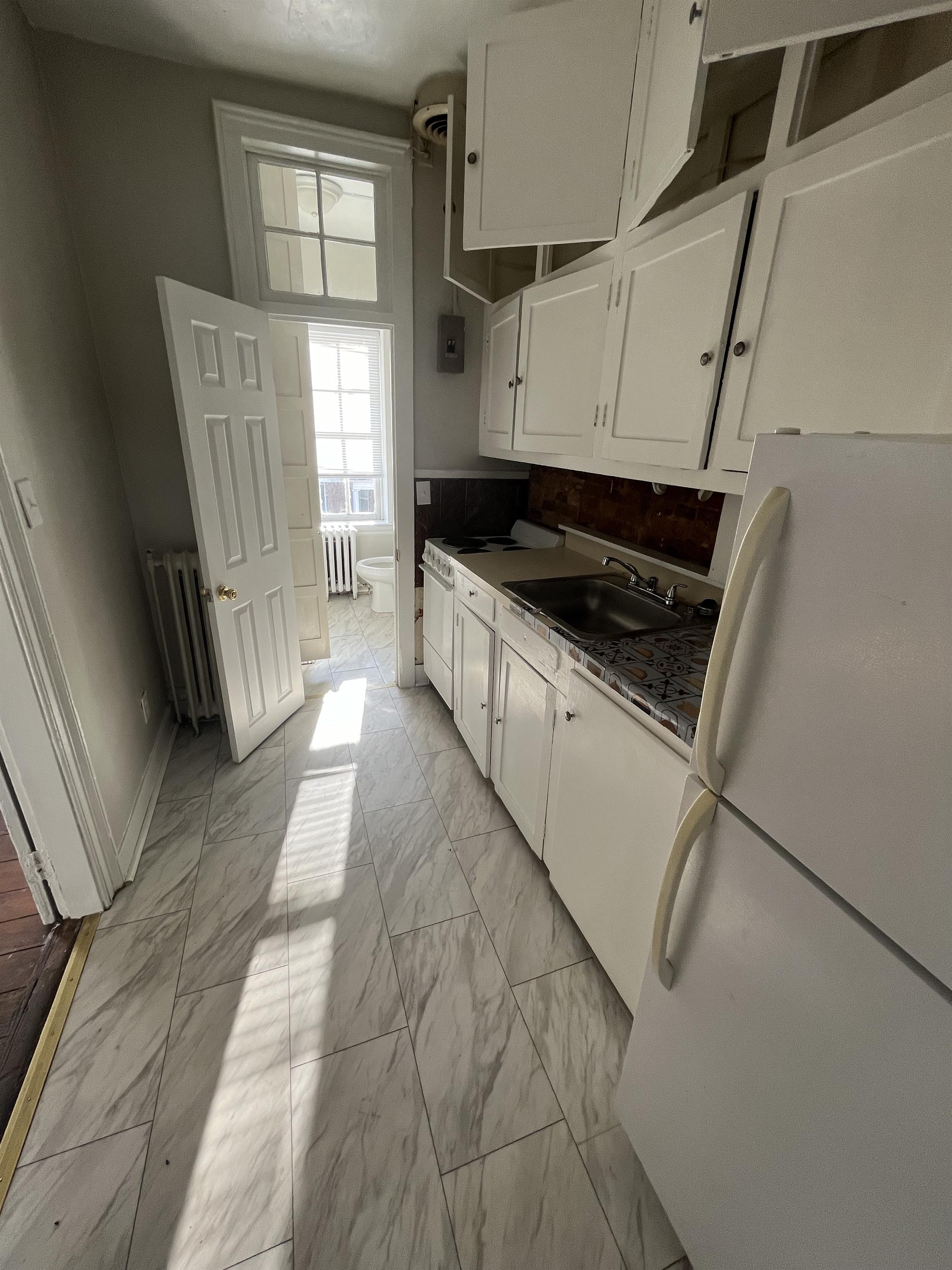 339 N. Loudoun St. #3
