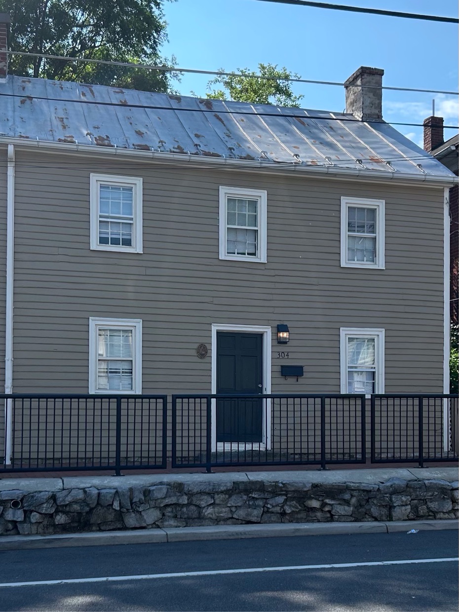Property main image